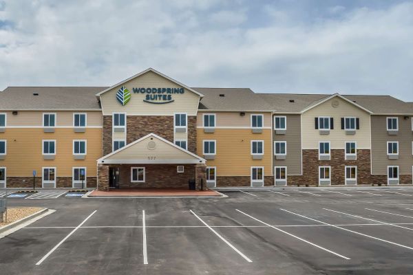 Hotel WOODSPRING SUITES BURLINGTON (Burlington)